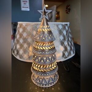 Scentsy Festive Fir Warmer with Star Topper